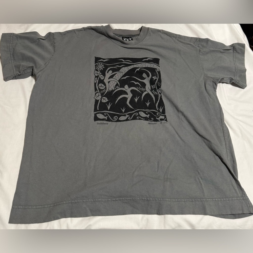 Vintage Earthdance Artworks Artistic Gray Graphic Tee Limited Edition 2004